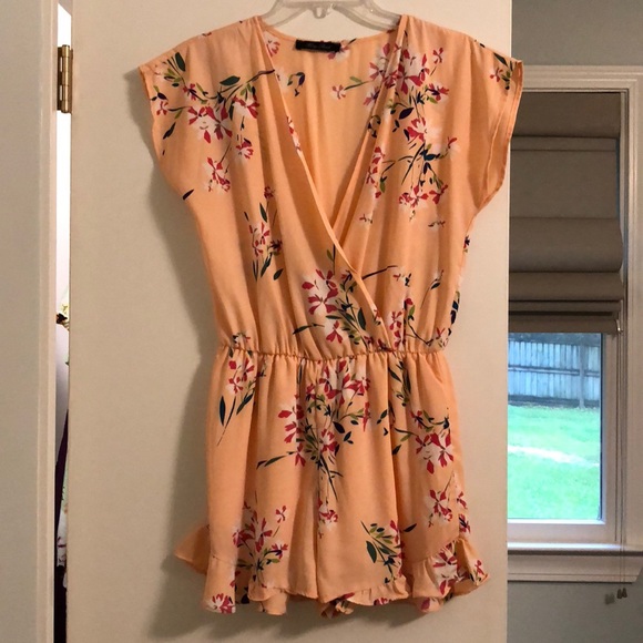 Romper - Picture 1 of 5